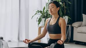 Gambar artikel manfaat YOGA